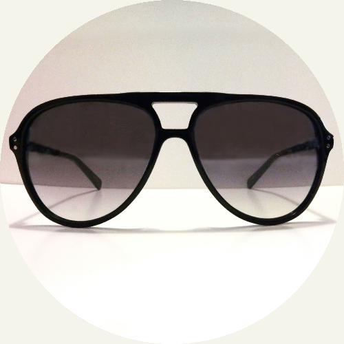 LarvaMoiAussiC1Front